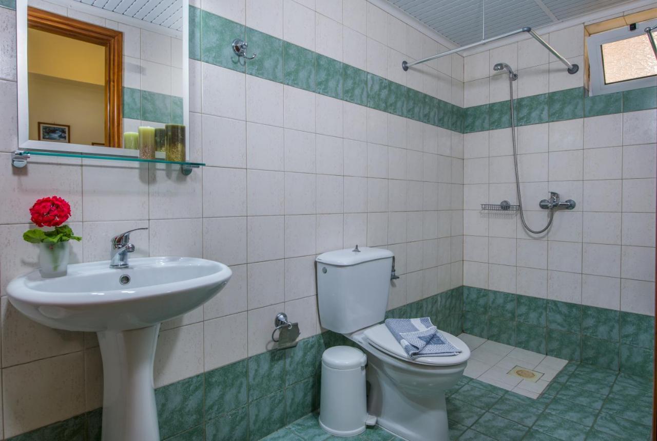 Dias Hotel Apartments Agia Marina Zewnętrze zdjęcie