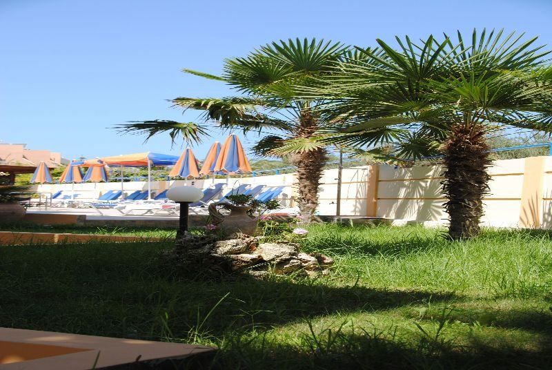 Dias Hotel Apartments Agia Marina Zewnętrze zdjęcie