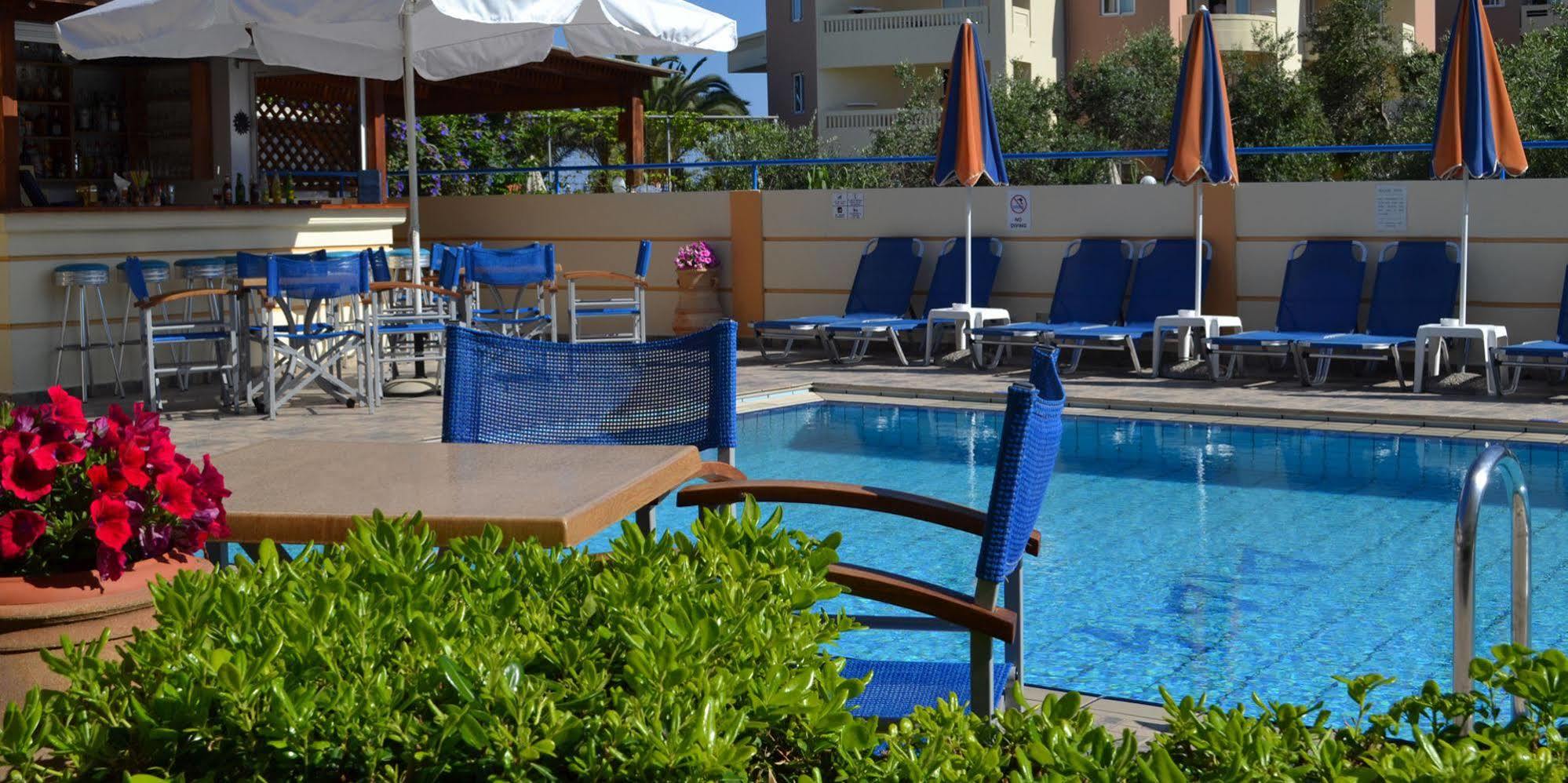 Dias Hotel Apartments Agia Marina Zewnętrze zdjęcie