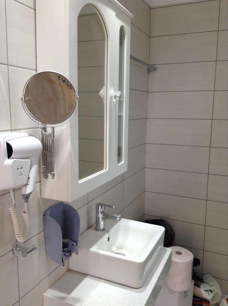 Dias Hotel Apartments Agia Marina Zewnętrze zdjęcie